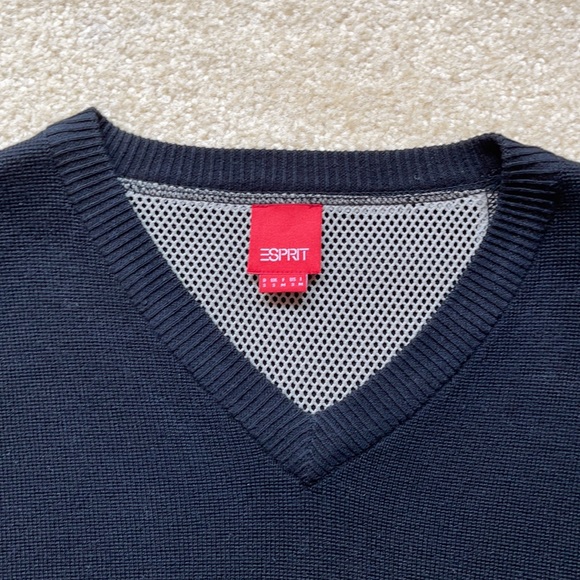 Excellent condition Esprit v-neck sweater black - Picture 2 of 3